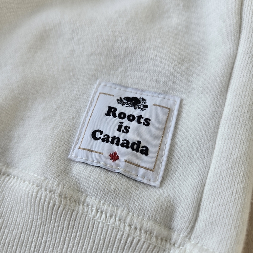 🇨🇦🦫ROOTS Two-Tone Quarter-Zip Sweater - Cream & Gray - Picture 4 of 8